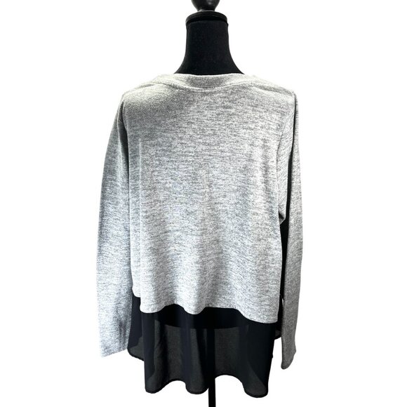 EVRI Gray and Black Long Sleeve Tunic Crew Neck Sheer Black Fabric Size lX - Picture 2 of 11